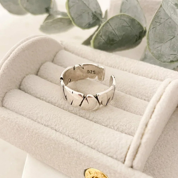 925 Sterling Silver Modern Ring Band Irregular Ring Abstract Modern Ring Band - Picture 9 of 9